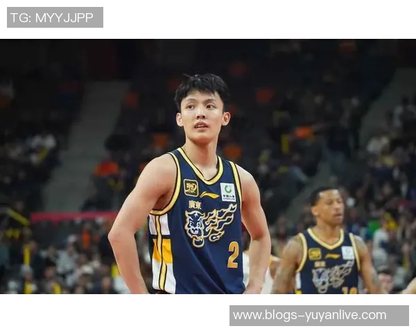 徐杰的篮球之路:从青涩少年到职业赛场的璀璨明星 徐杰的篮球之路:从青涩少年到职业赛场的璀璨明星